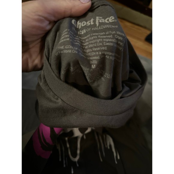 Chillin T shirt NWT - Picture 2 of 3